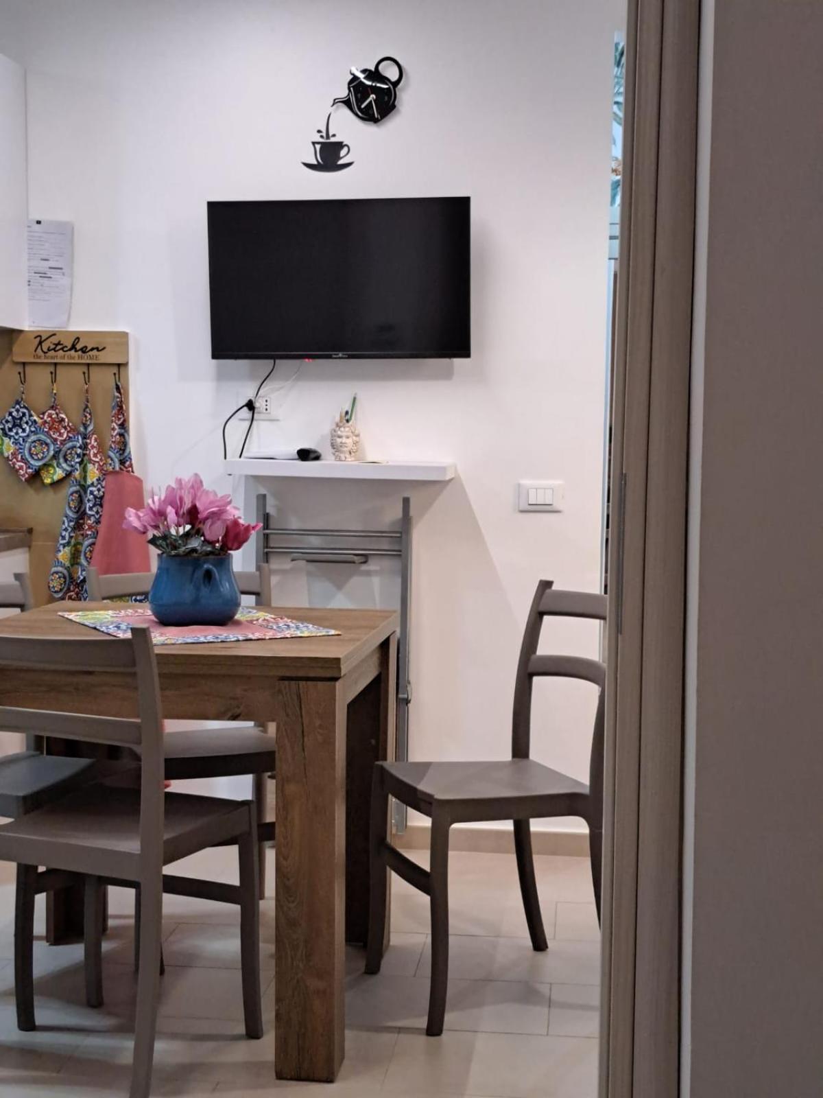 Futtitinni Home Casamia Палермо Екстериор снимка